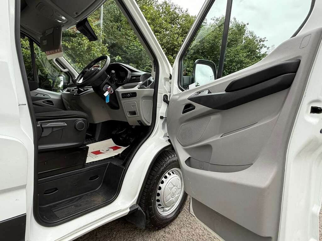 Maxus Deliver 9 2.0 Lwb L3h2 150Ps 19K Miles White #2