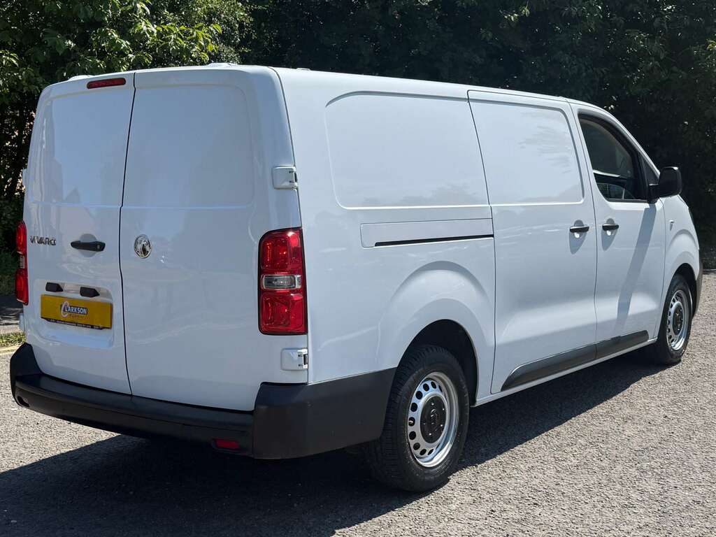 Vauxhall Vivaro F2900 Prime L2 Choice White