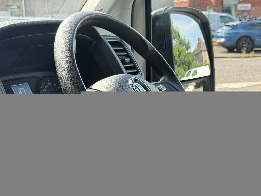 Volkswagen Crafter Cr35 Trendline 2.0 Tdi 140 Mwb L2h2 White #5
