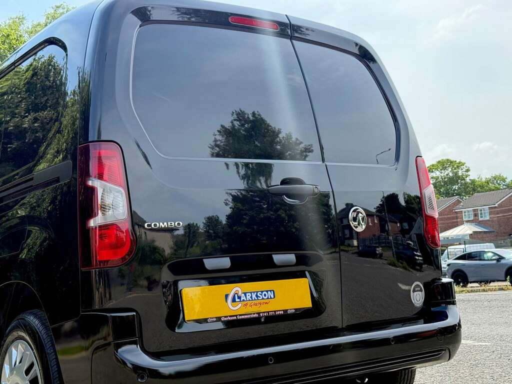 Vauxhall Combo 2000 Sportive Ss Black #3