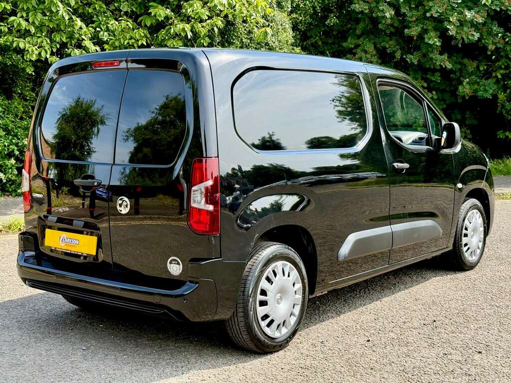 Vauxhall Combo 2000 Sportive Ss Black
