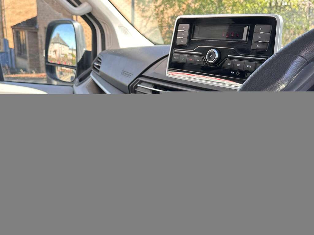 Maxus Deliver 9 L3h2 Lwb Choice Of 2 White