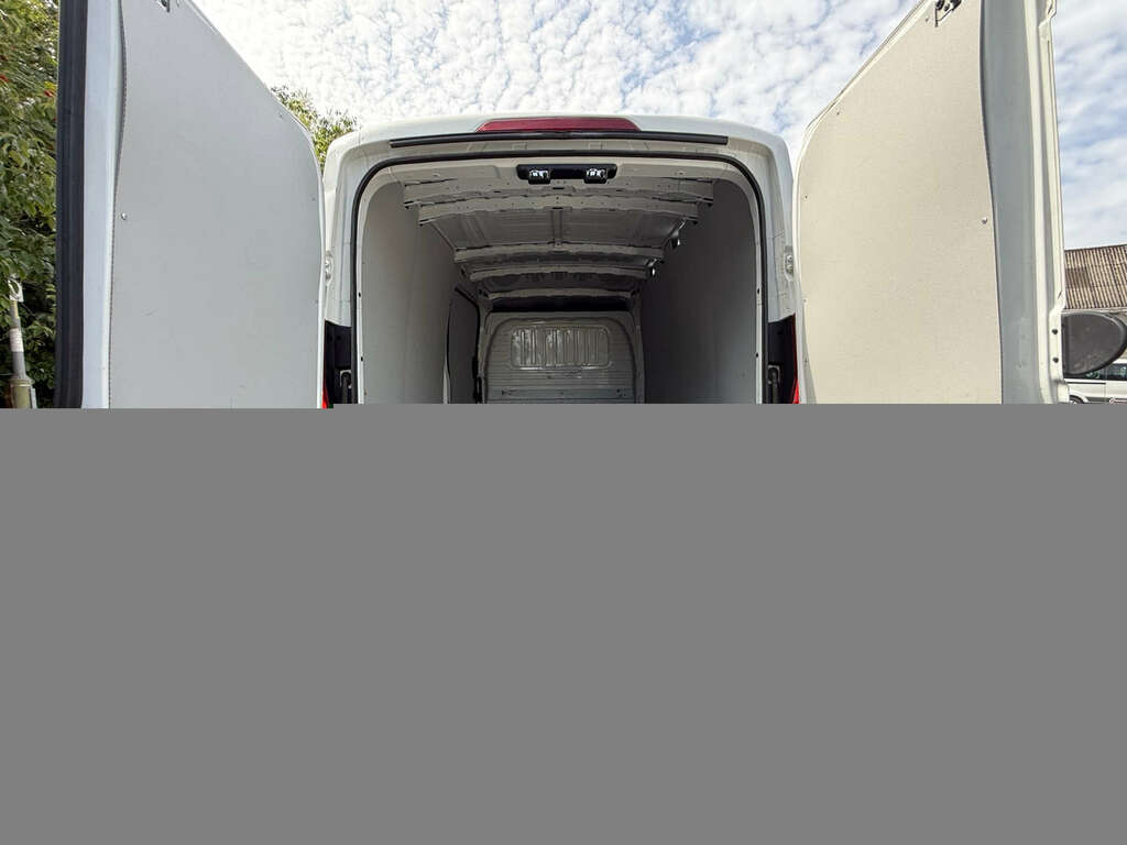 Maxus Deliver 9 L3h2 Lwb Choice Of 2 White #3
