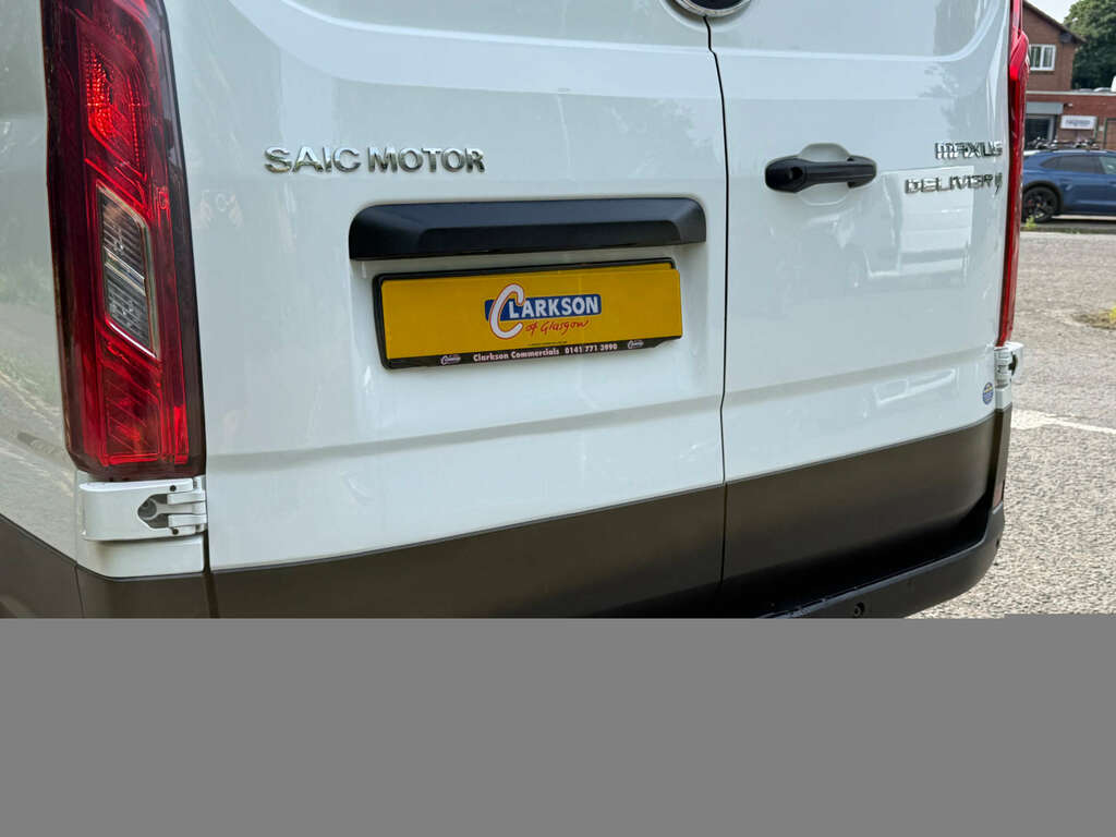 Maxus Deliver 9 2.0 Lwb Choice Of 2 White #3