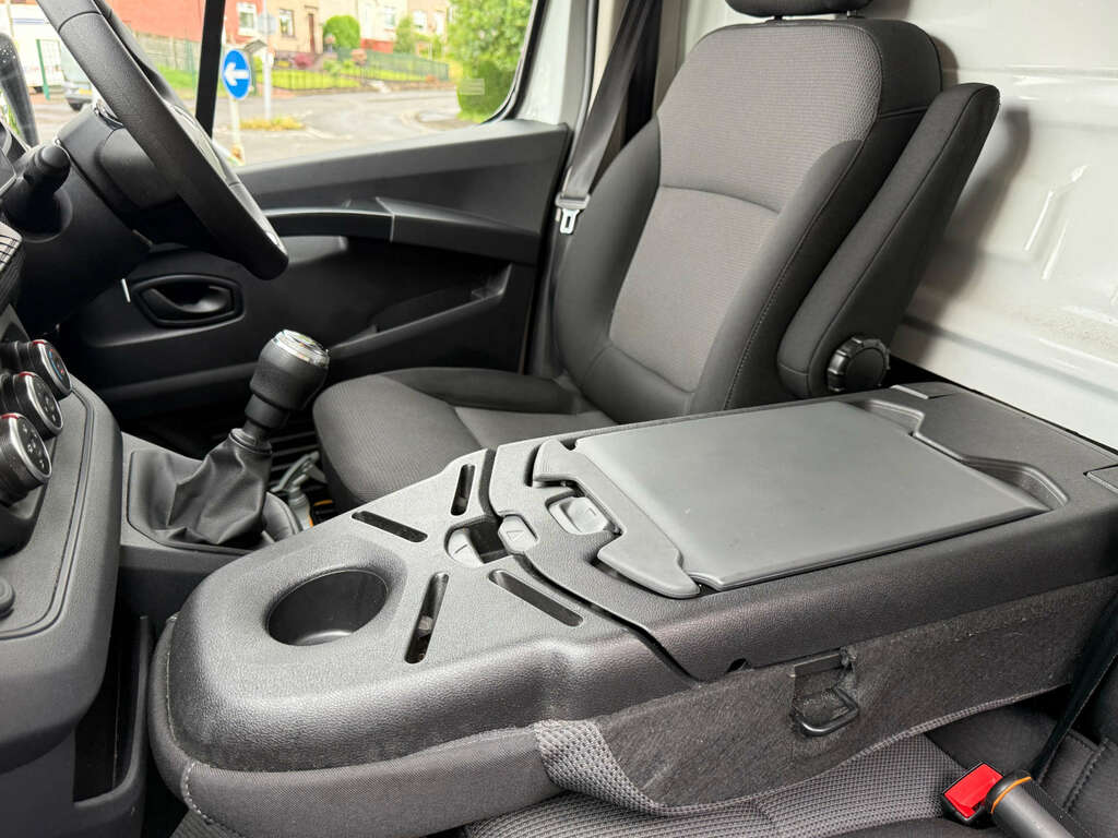 Renault Trafic Lwb L2h1 Grey #9