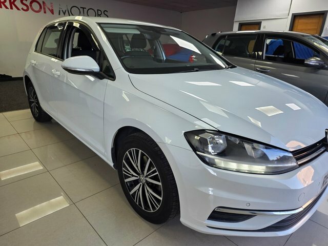 Volkswagen Golf Hatchback RE68MUU White #4