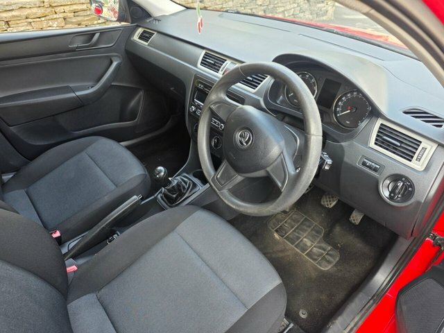 Skoda Rapid 1.6 Tdi Cr Elegance White #12