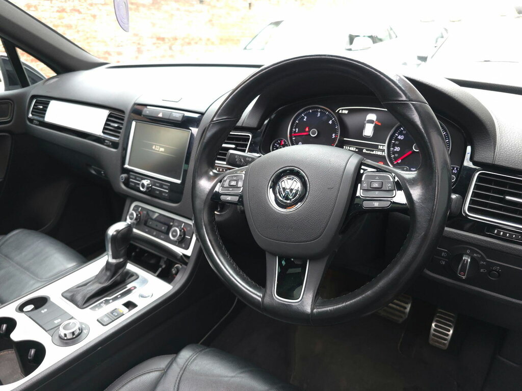 Volkswagen Touareg Suv Grey #29