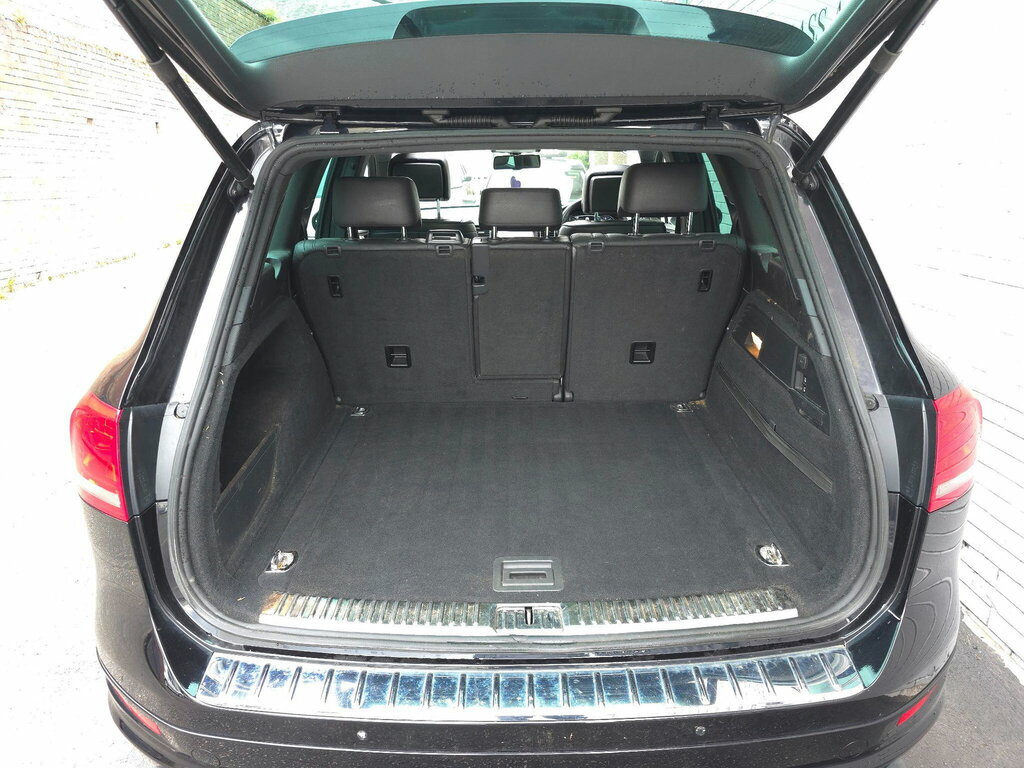 Volkswagen Touareg Suv Grey #27