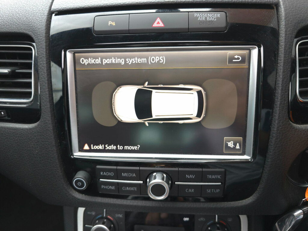 Volkswagen Touareg Suv Grey #25