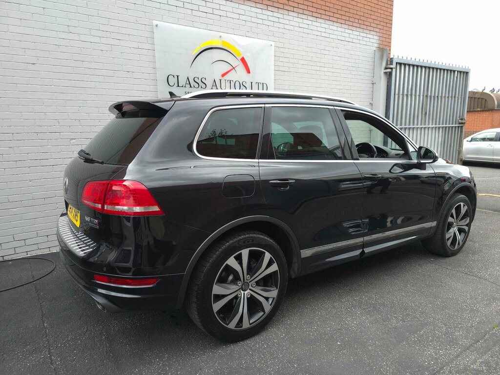Volkswagen Touareg Suv Grey #11