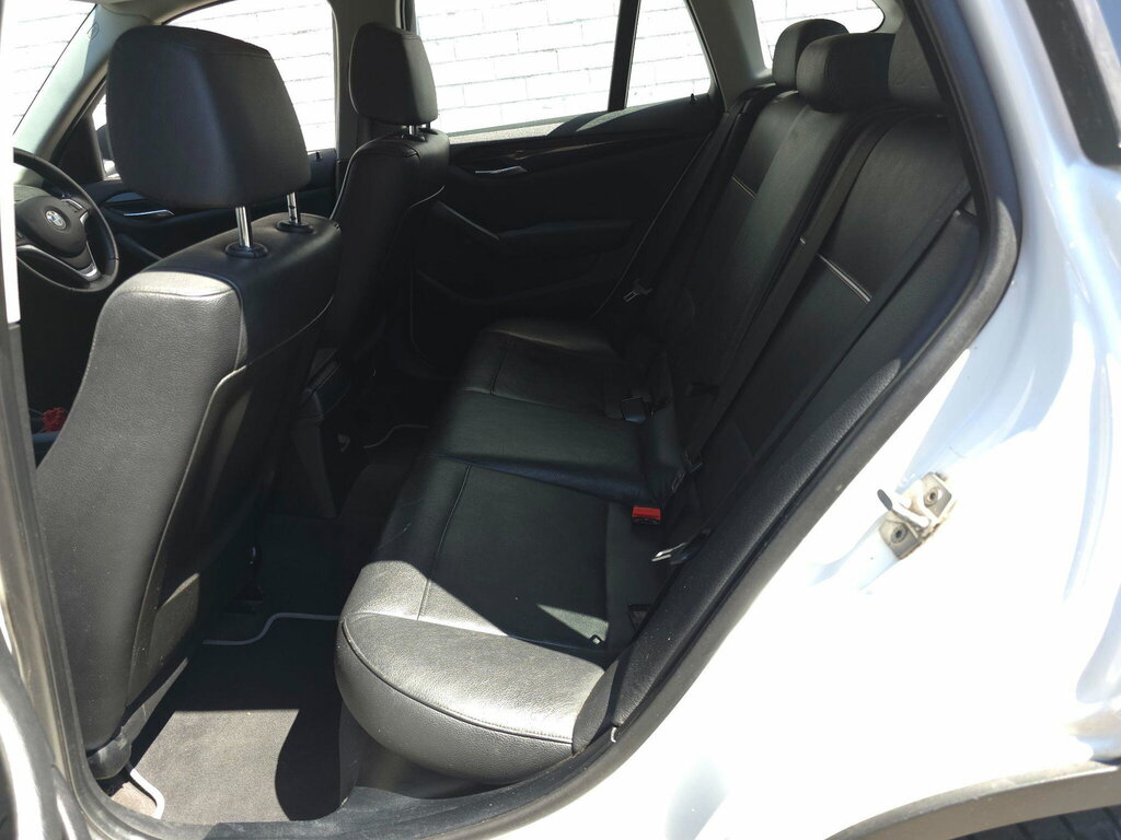 BMW X1 Sdrive20d Efficientdynamics Black #16