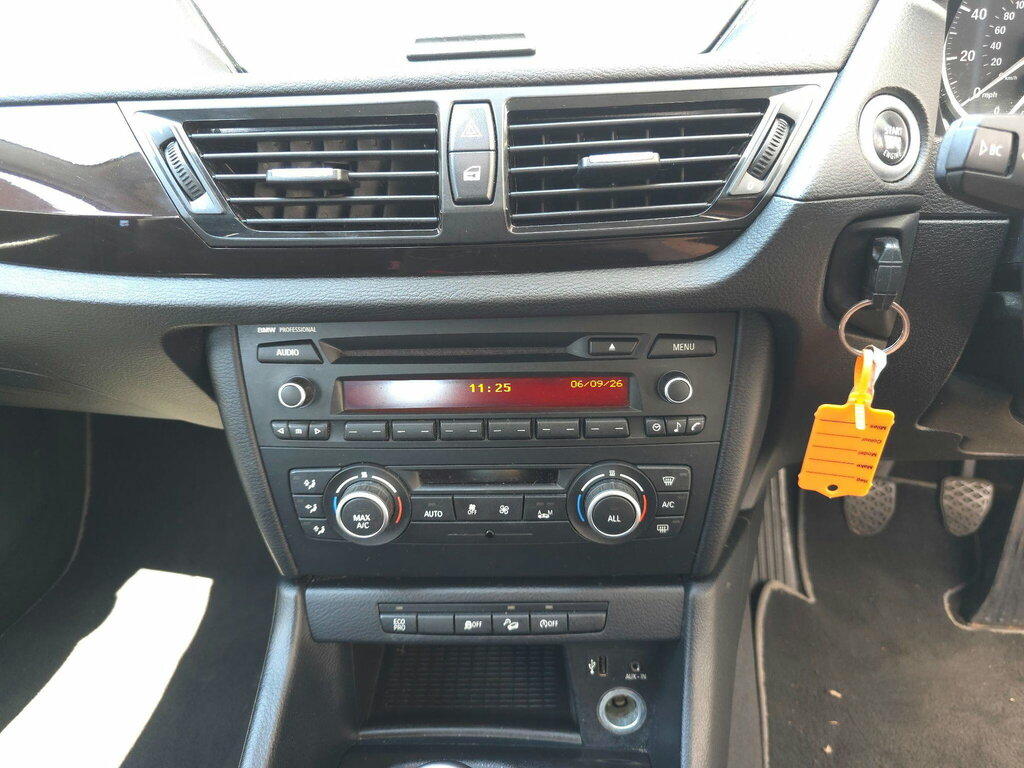 BMW X1 Sdrive20d Efficientdynamics Black #17