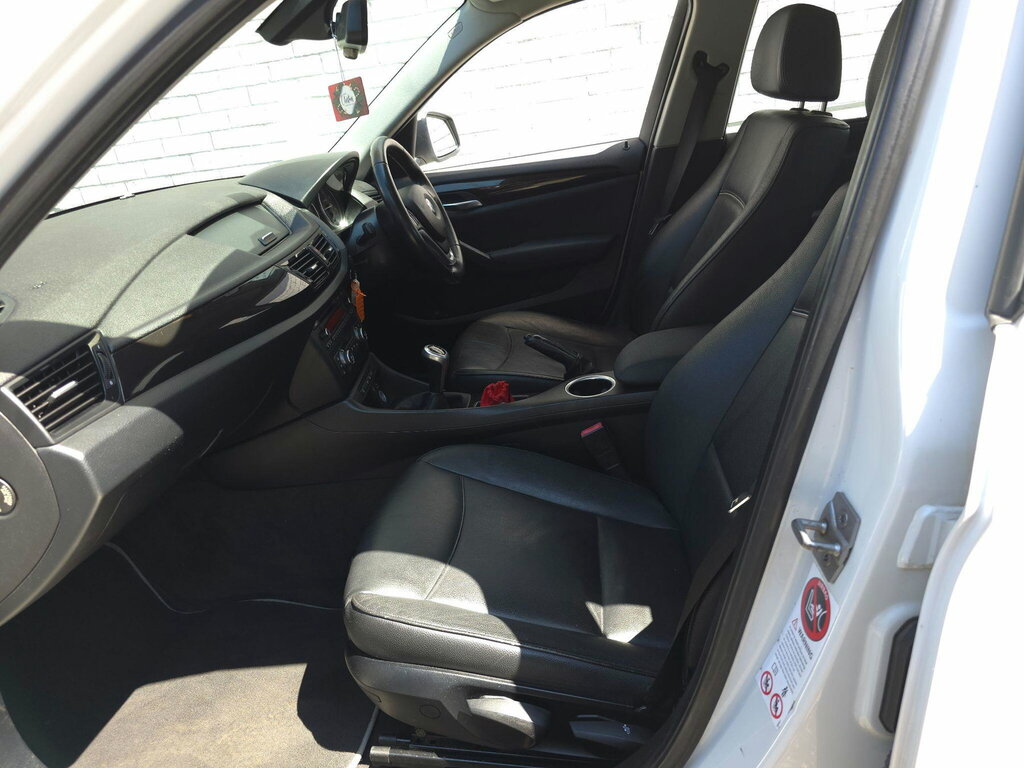 BMW X1 Sdrive20d Efficientdynamics Black #21