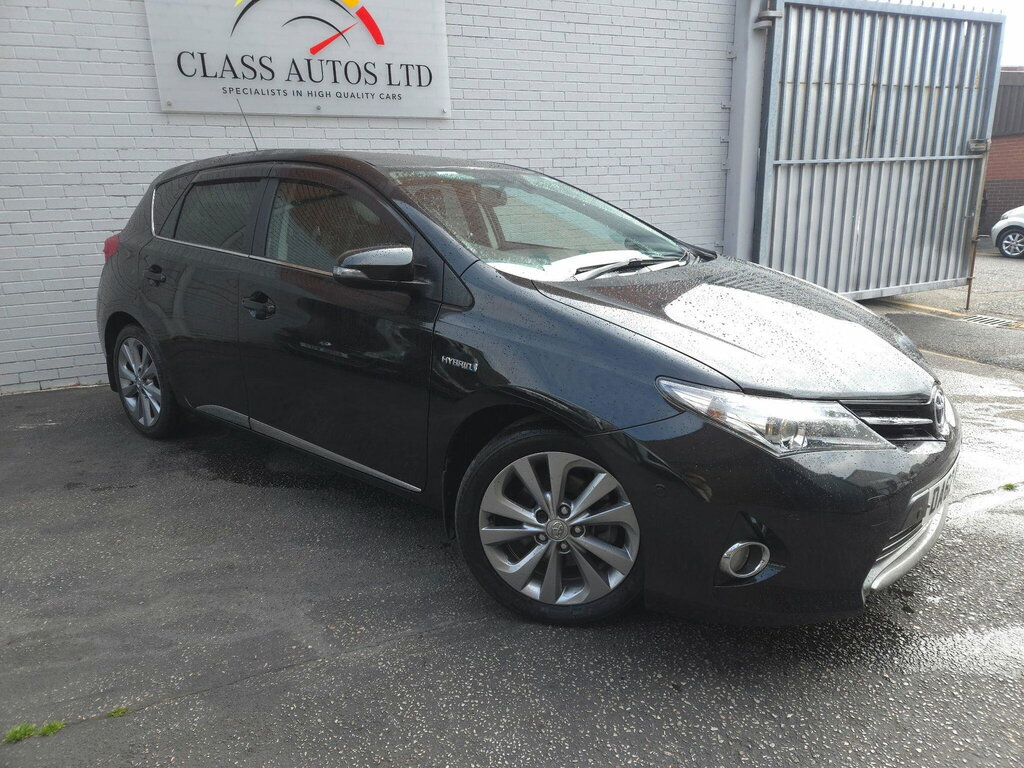 Toyota Auris Hatchback Blue #29