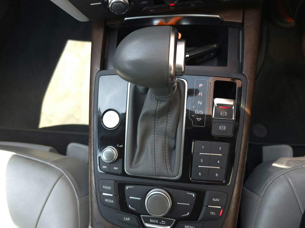 Audi A6 Avant 2L S Line White #11