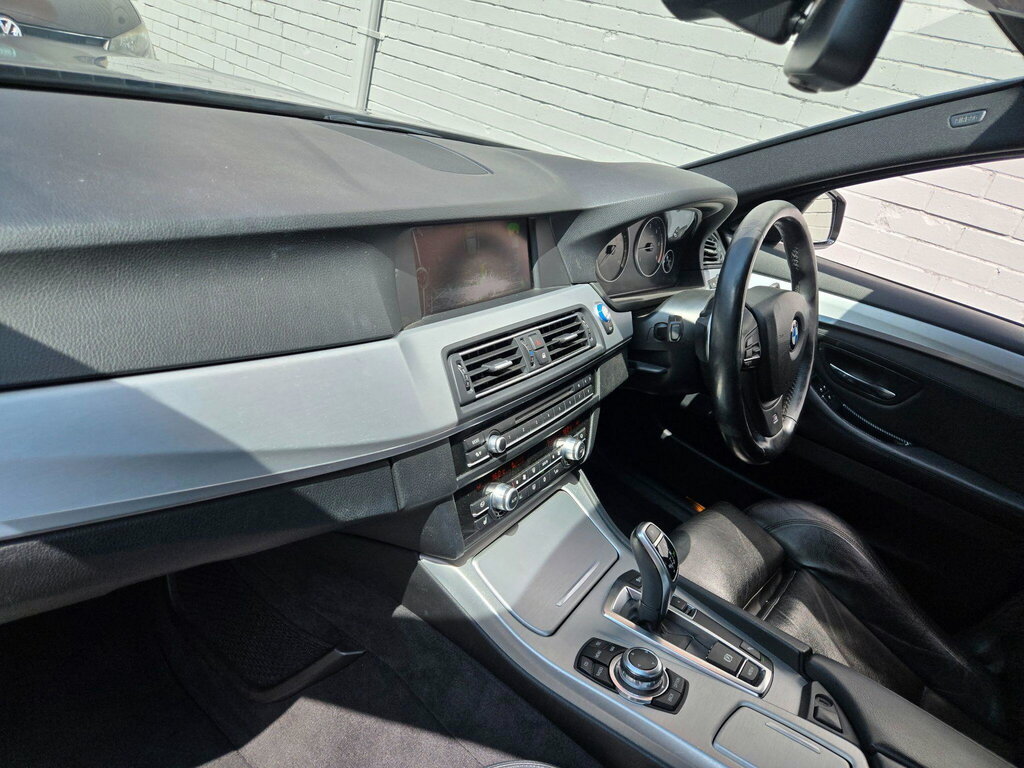 BMW 5 Series 2012 12 2.0 Brown #13