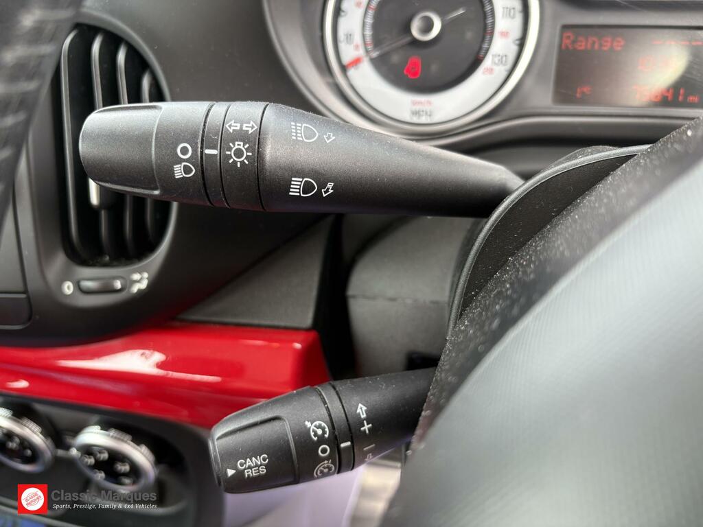 Fiat 500L Mpv Red #15