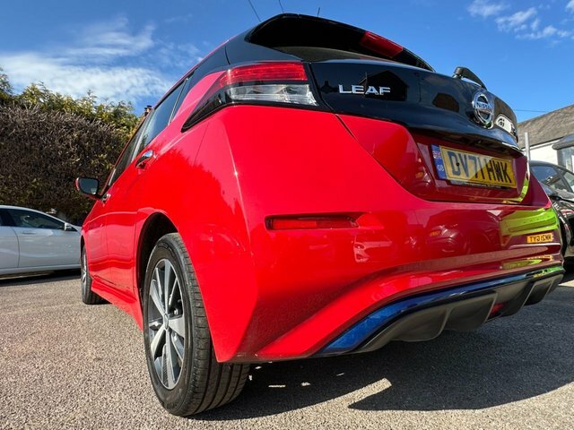 Nissan Leaf 40Kwh Acenta Hatchback 150 Red #6