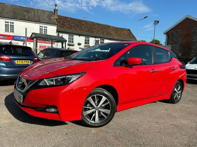 Nissan Leaf 40Kwh Acenta Hatchback 150 Red #2