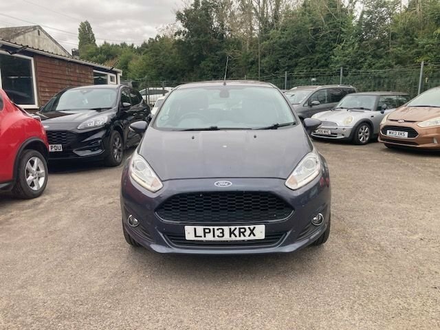 Ford Fiesta 1.0T Ecoboost Titanium Hatchback LP13KRX Grey #2