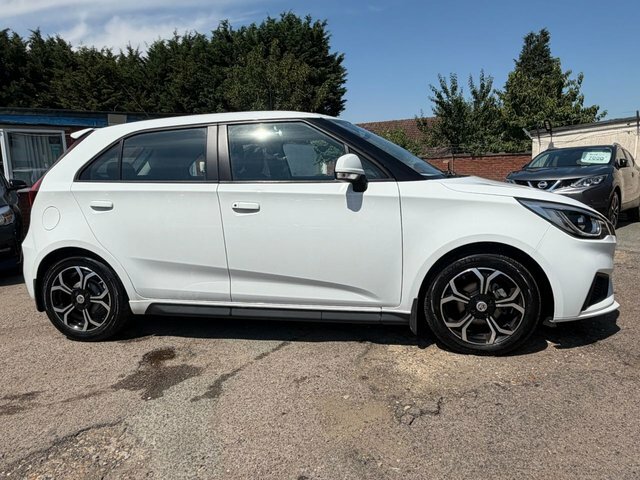 MG MG3 1.5 Vti-tech Exclusive Euro 6 Ss Red #15