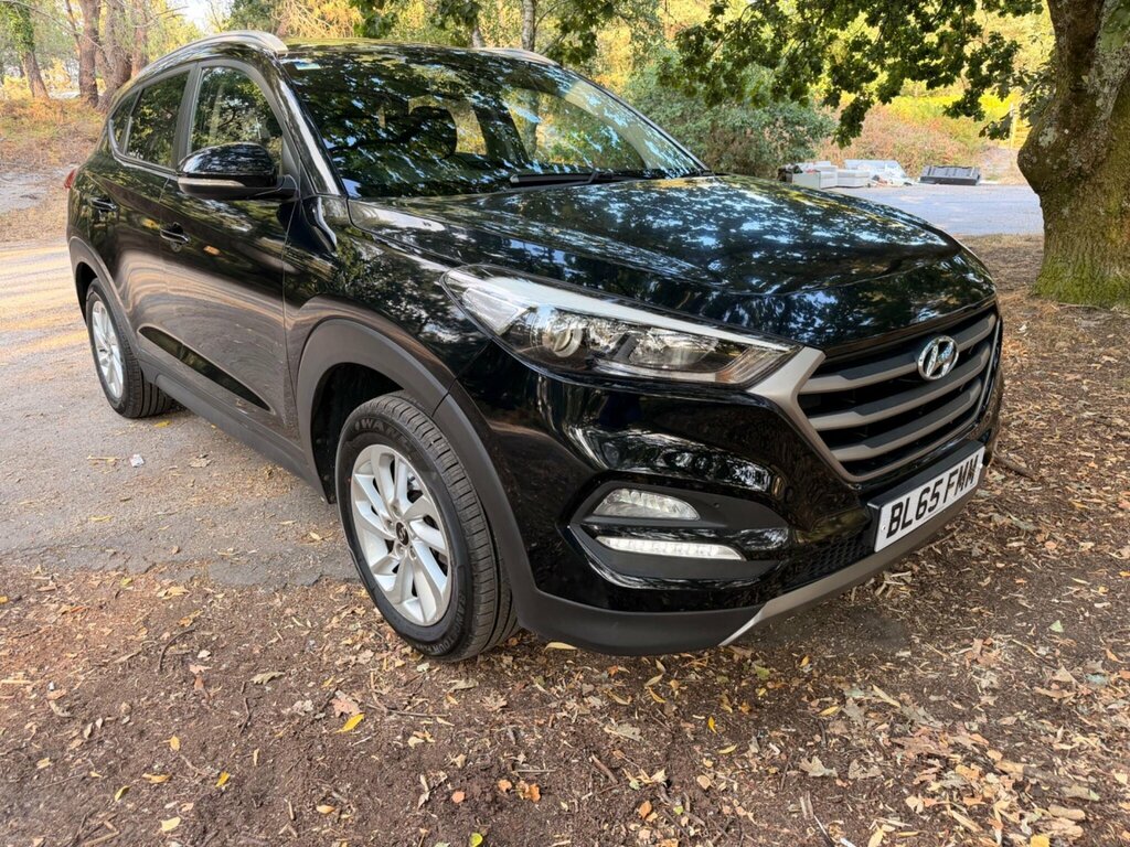 Hyundai Tucson 1.7 Crdi Blue Drive Se Euro 6 Ss BL65FMM Black #3