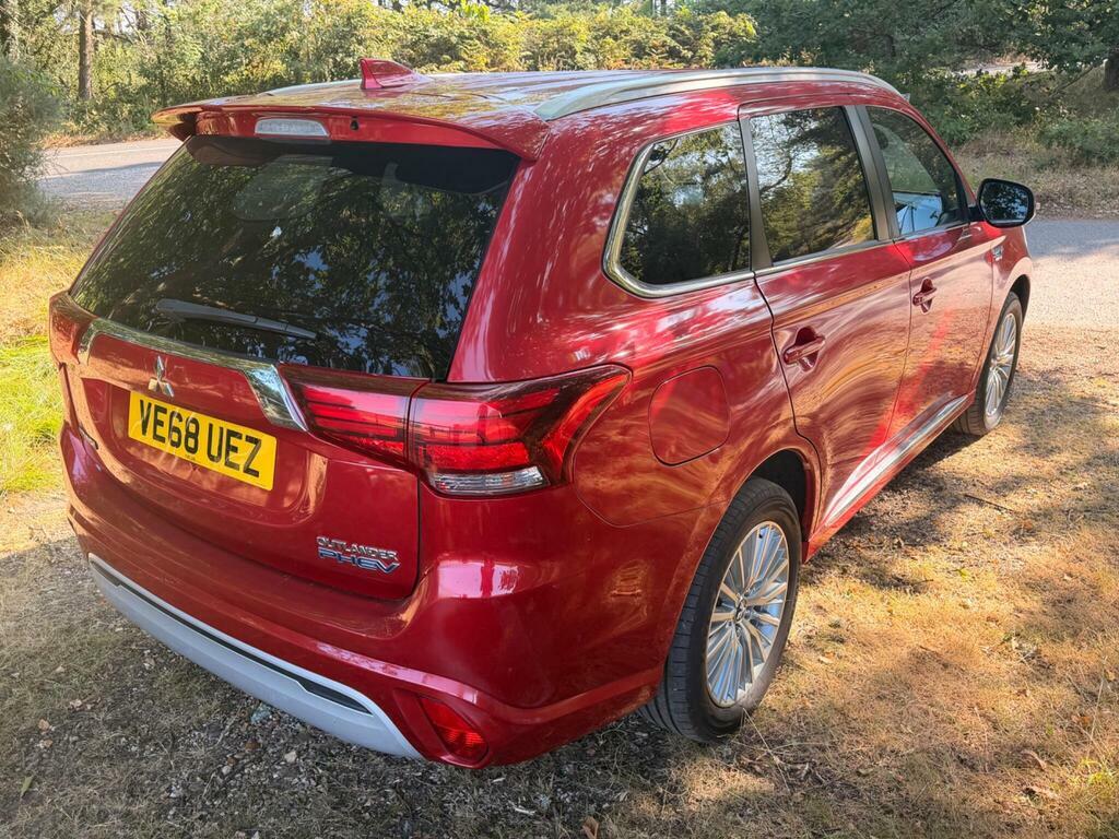 Mitsubishi Outlander 4 White #9