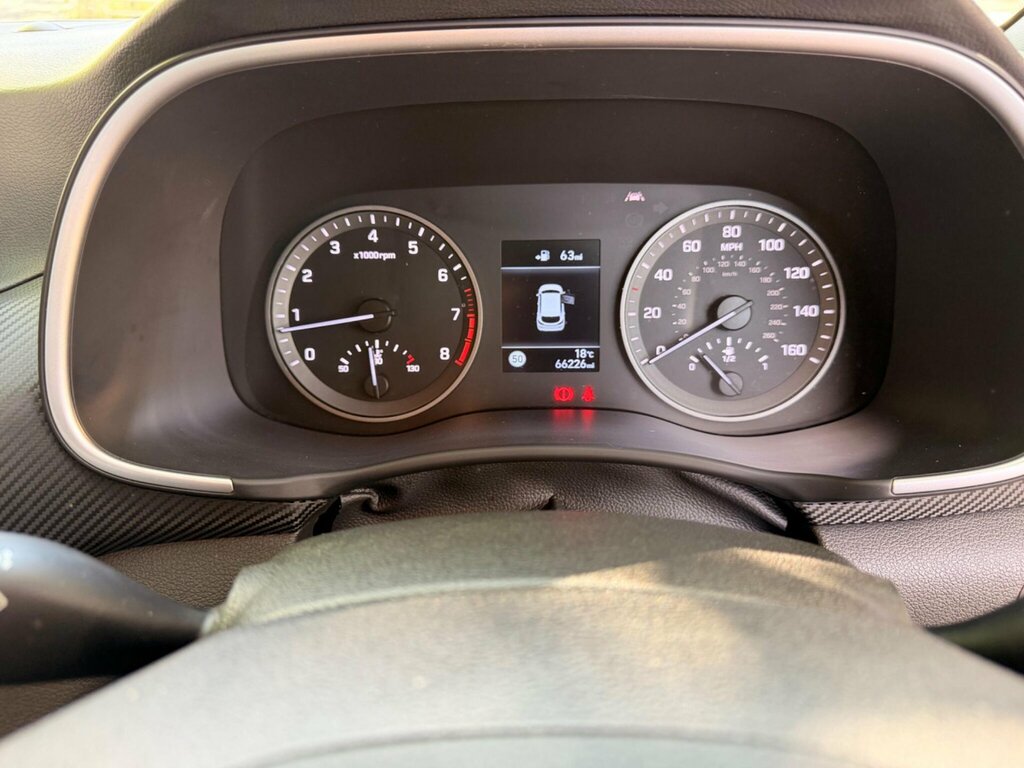 Hyundai Tucson Grey #29