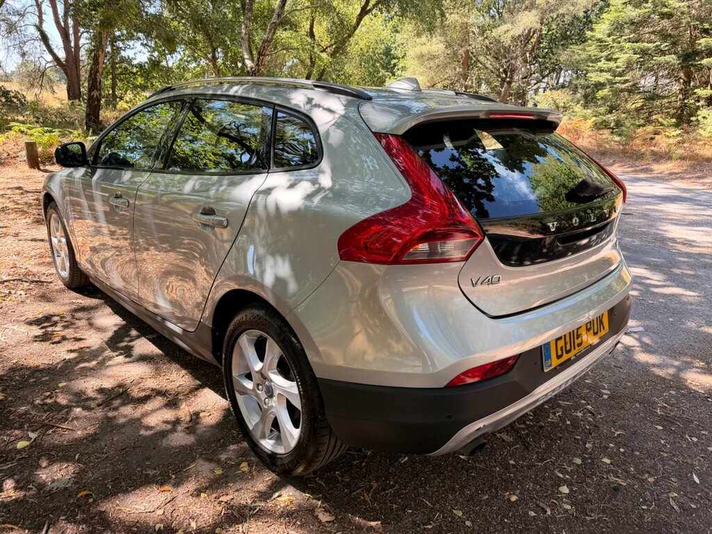 Volvo V40 Cross Country 2.0 T5 Lux Nav Hatchback Geartronic Awd Silver #4
