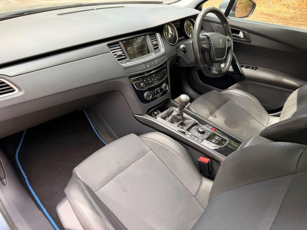 Peugeot 508 White #18