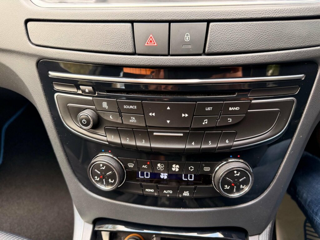 Peugeot 508 White #15