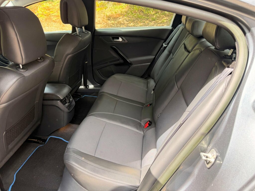 Peugeot 508 White #25
