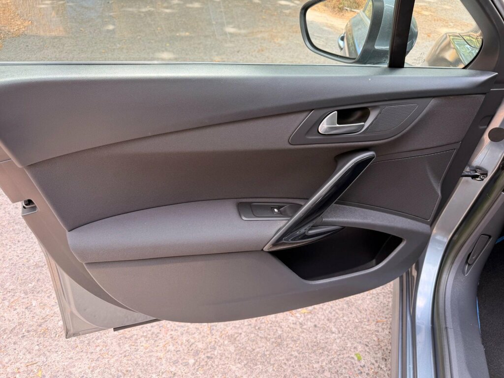 Peugeot 508 White #19