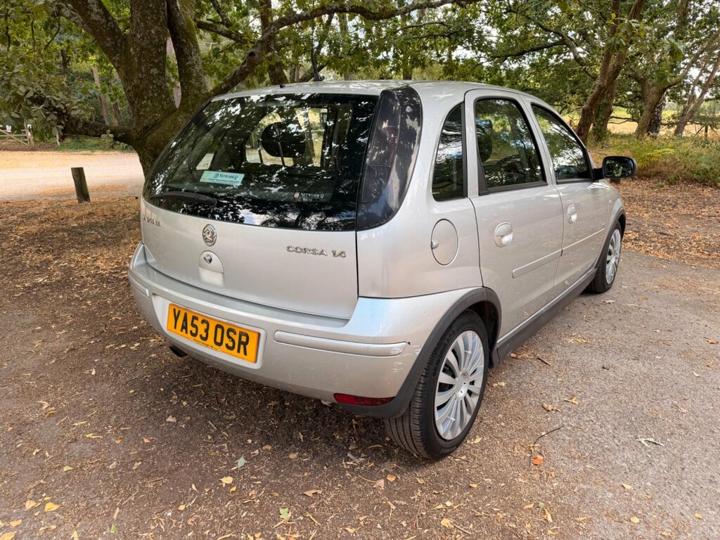 Vauxhall Corsa 1.2I 16V Life Silver #8