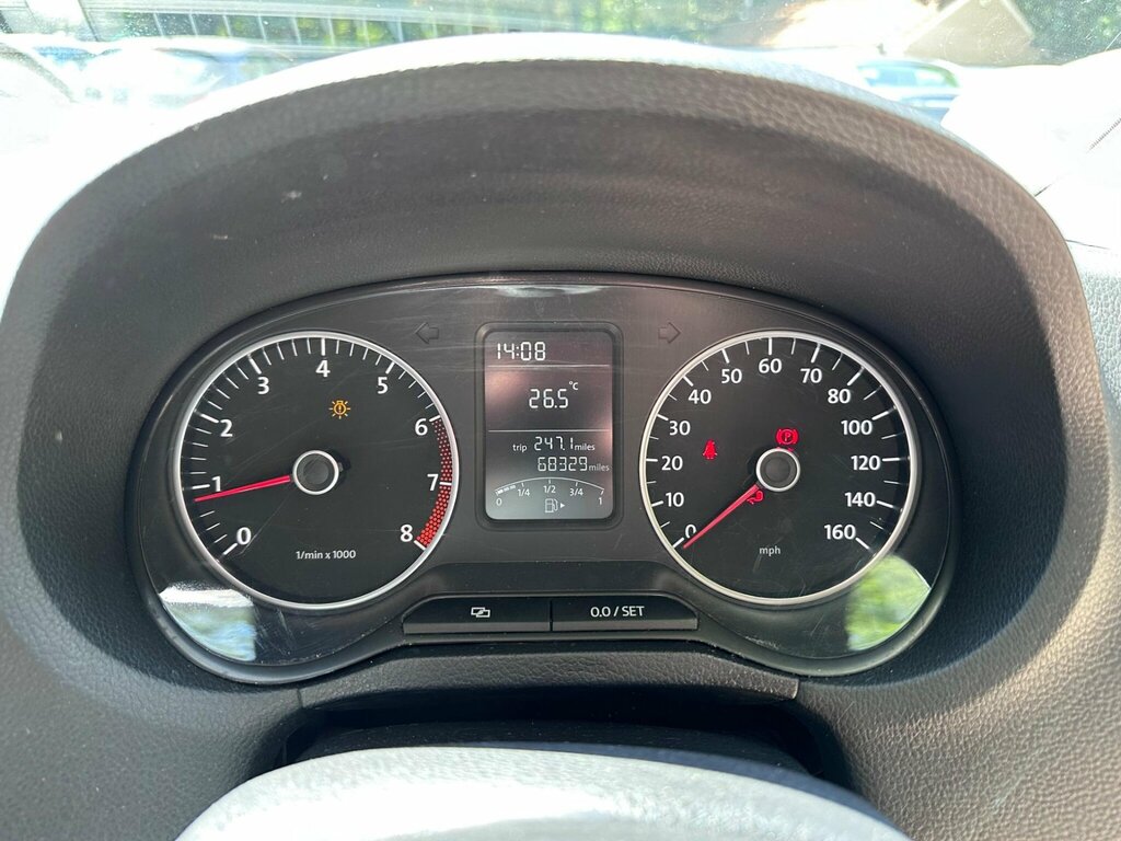 Volkswagen Polo Match Silver #21