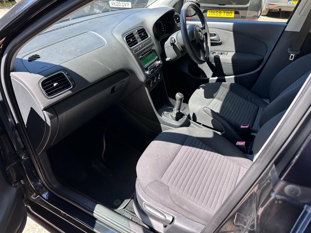 Volkswagen Polo Match Silver #15