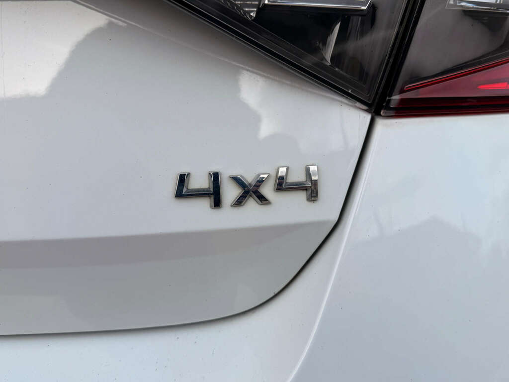 Skoda Superb 2.0 Sportline Tdi 4X4 4Wd White #5