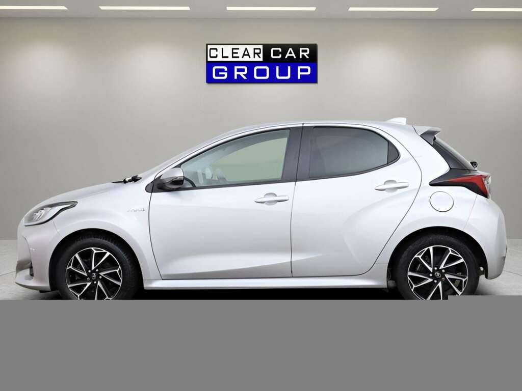 Toyota Yaris 1.5 Design Hev Cvt SW21HZC Silver #4