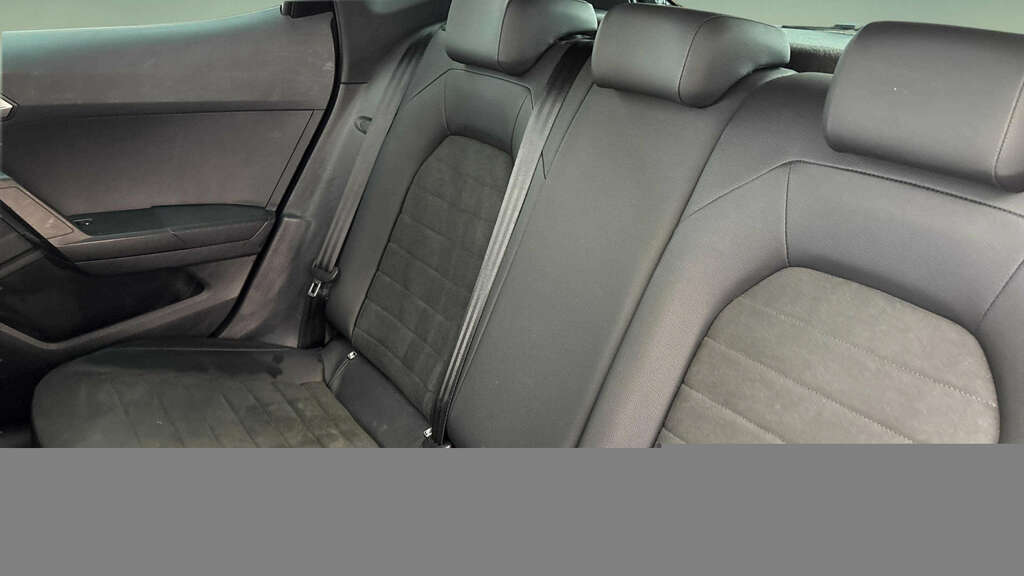 Seat Arona 1.5 Fr Sport Tsi Black #2