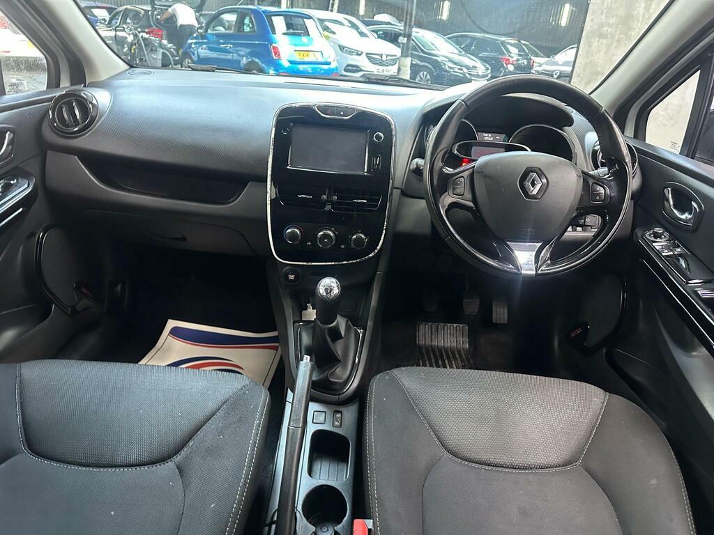 Renault Clio 1.2 16V Dynamique Medianav Cwvehiclemarketing Black #21