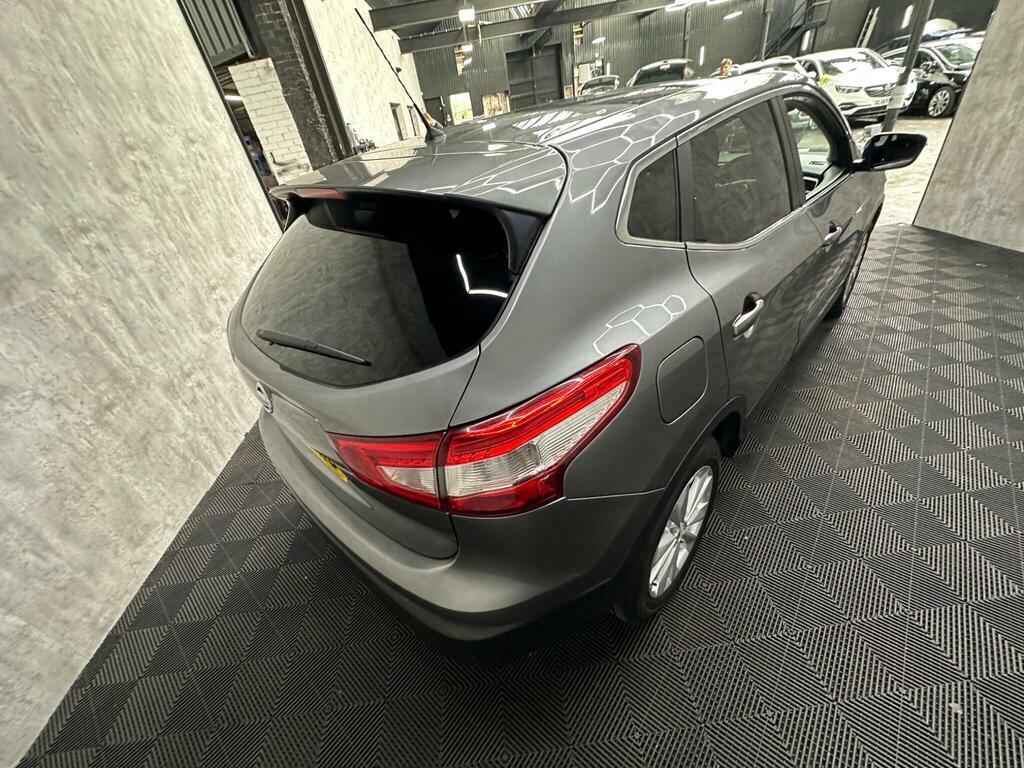 Nissan Qashqai Black #10