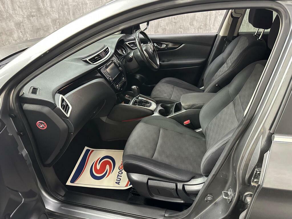 Nissan Qashqai Black #22