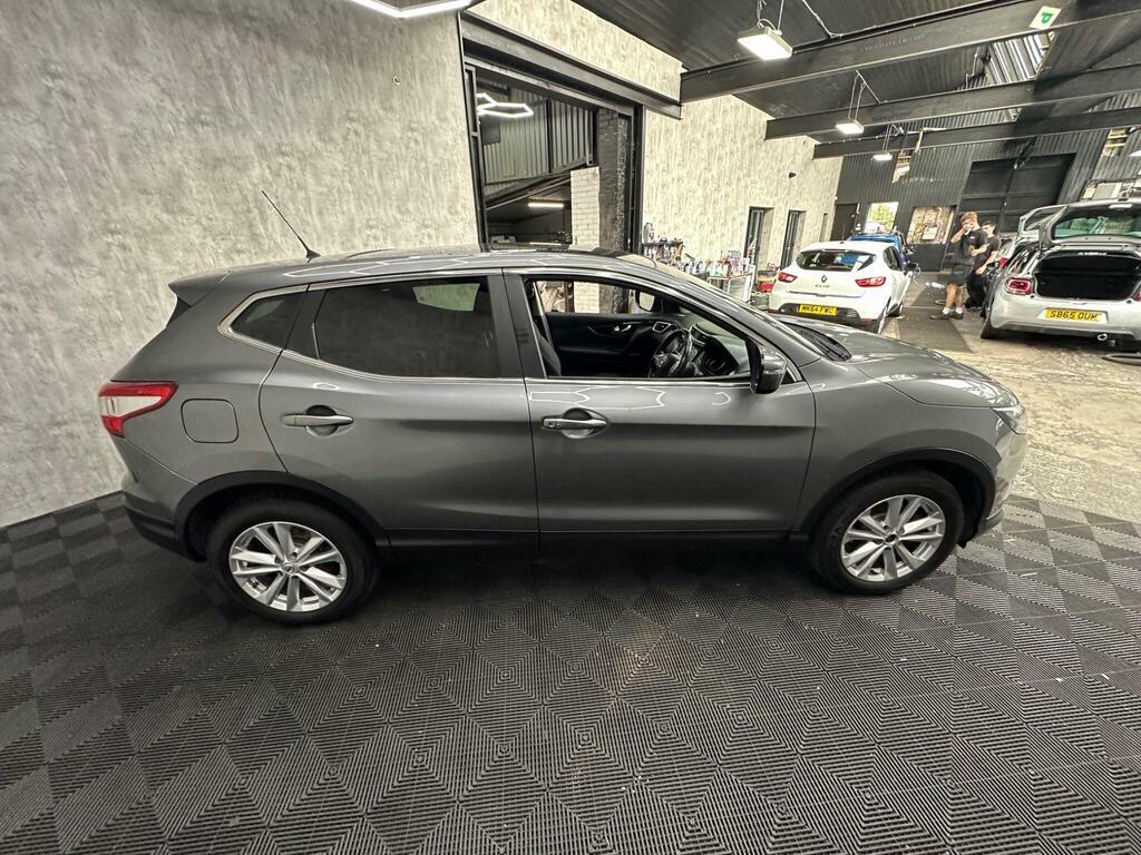 Nissan Qashqai Black #8