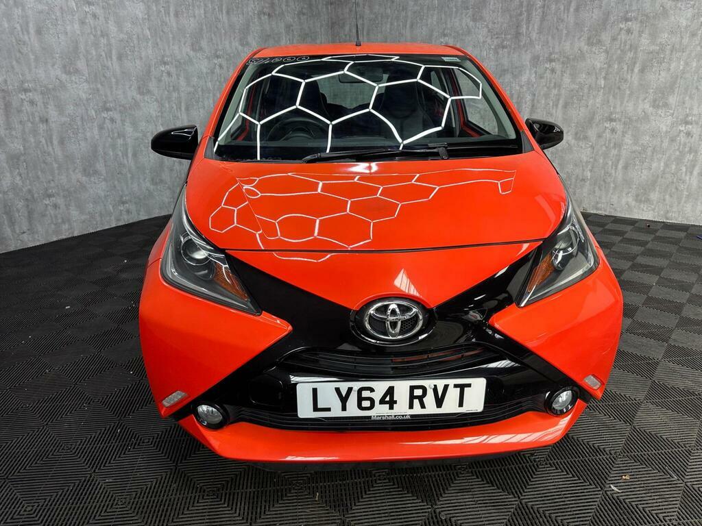 Toyota Aygo 1.0 Vvt-i X-cite Euro 5 Orange #3