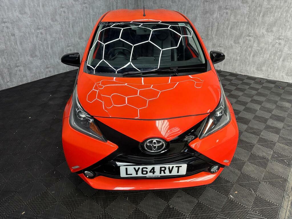 Toyota Aygo 1.0 Vvt-i X-cite Euro 5 Orange #4