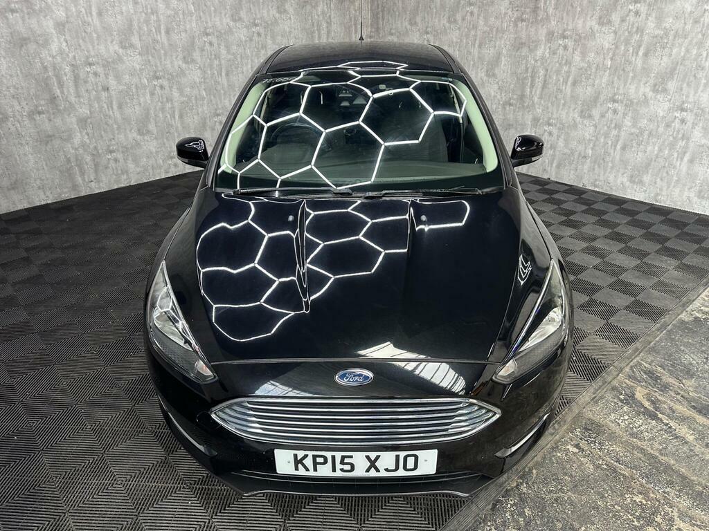 Ford Focus 1.0T Ecoboost Titanium Euro 6 S S Black #4