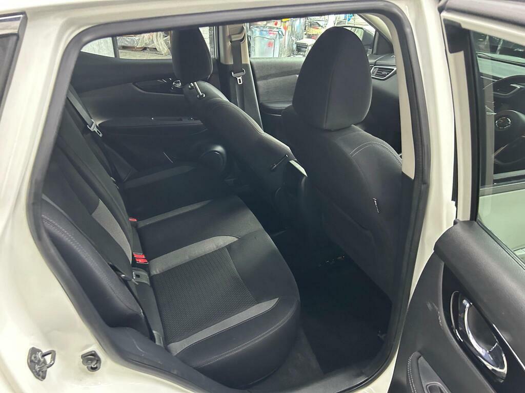 Nissan Qashqai Qashqai Tekna Dig-t Grey #24