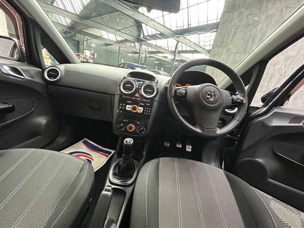 Vauxhall Corsa 1.2I 16V 85 Ps Excite Ac Hatchbac White #23