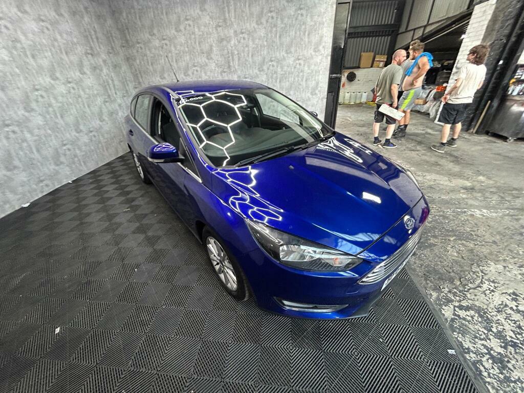 Ford Focus 1.0T Ecoboost Titanium Euro 6 S S BP66GUG Blue #6